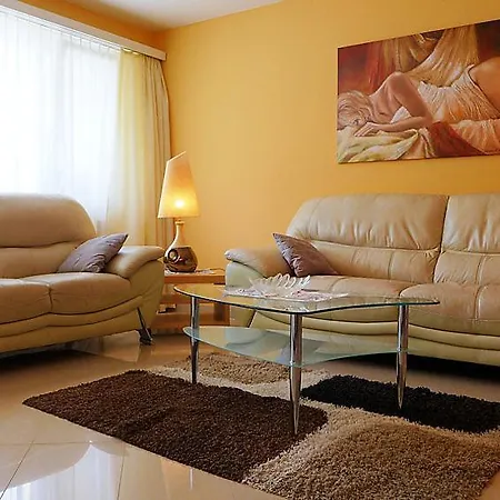 Sleeps 4 Wifi Διαμέρισμα